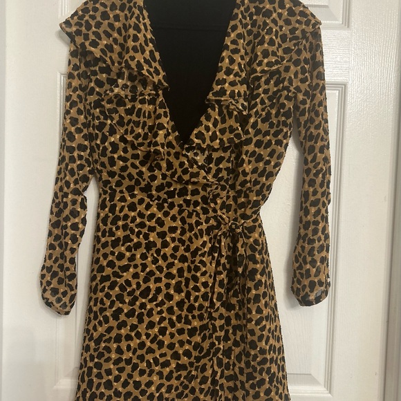 Free People Leopard Print Frenchie Mini
Wrap Dress Size Small - Picture 2 of 10